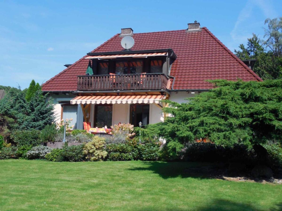 Ferienwohnungen Am Hufelandbad 巴特皮尔蒙特 外观 照片